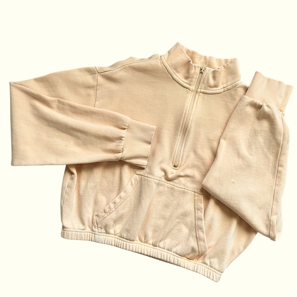 PacSun butter yellow 3/4 zip crop sweatshirt.
